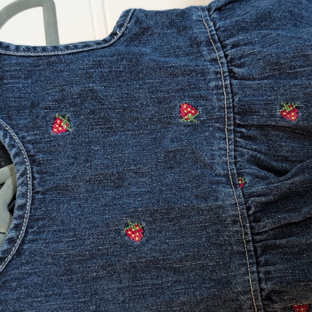 Y2k Strawberry OshKosh B'gosh Dress, Denim 18m - Picture 6 of 7